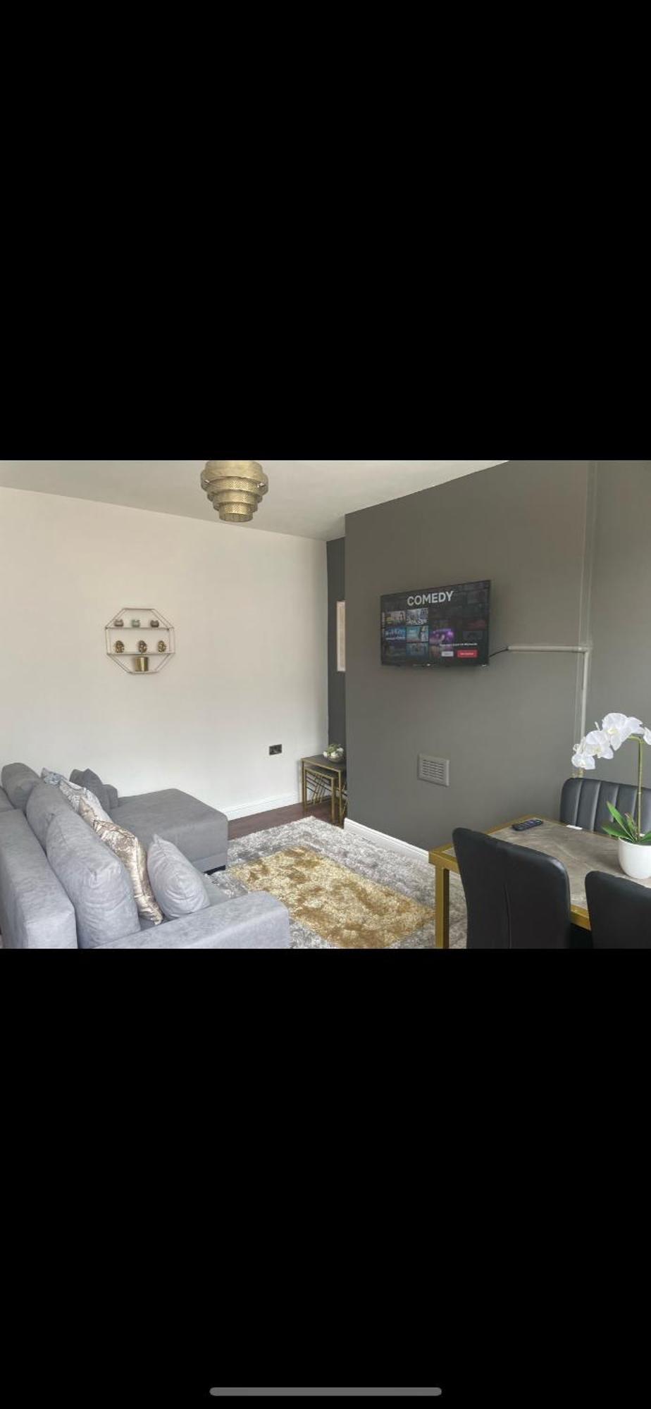 Апартаменты Clifton - Newly Refurbished - Free Wifi And Parking- Near Centre *